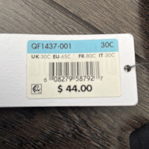 Bundle! Gorgeous Stella McCartney & a strapless Calvin Klein bra! Both 30C! - Picture 8 of 8